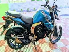 YAMAHA FZS FI V2